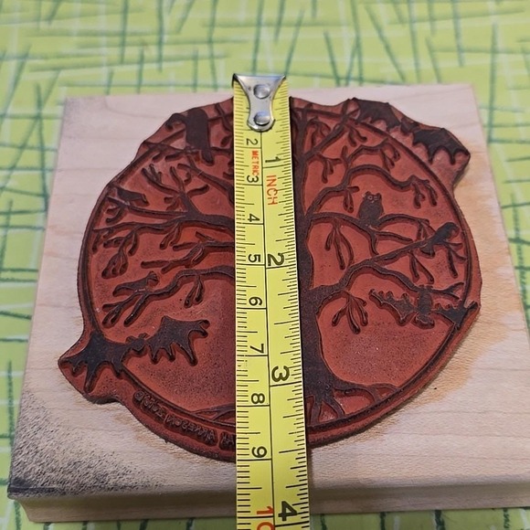 Northwoods Rubber Stamp - Halloween Spooky Tree Bats Owl Vulture Moon 2010 EUC - Picture 4 of 4
